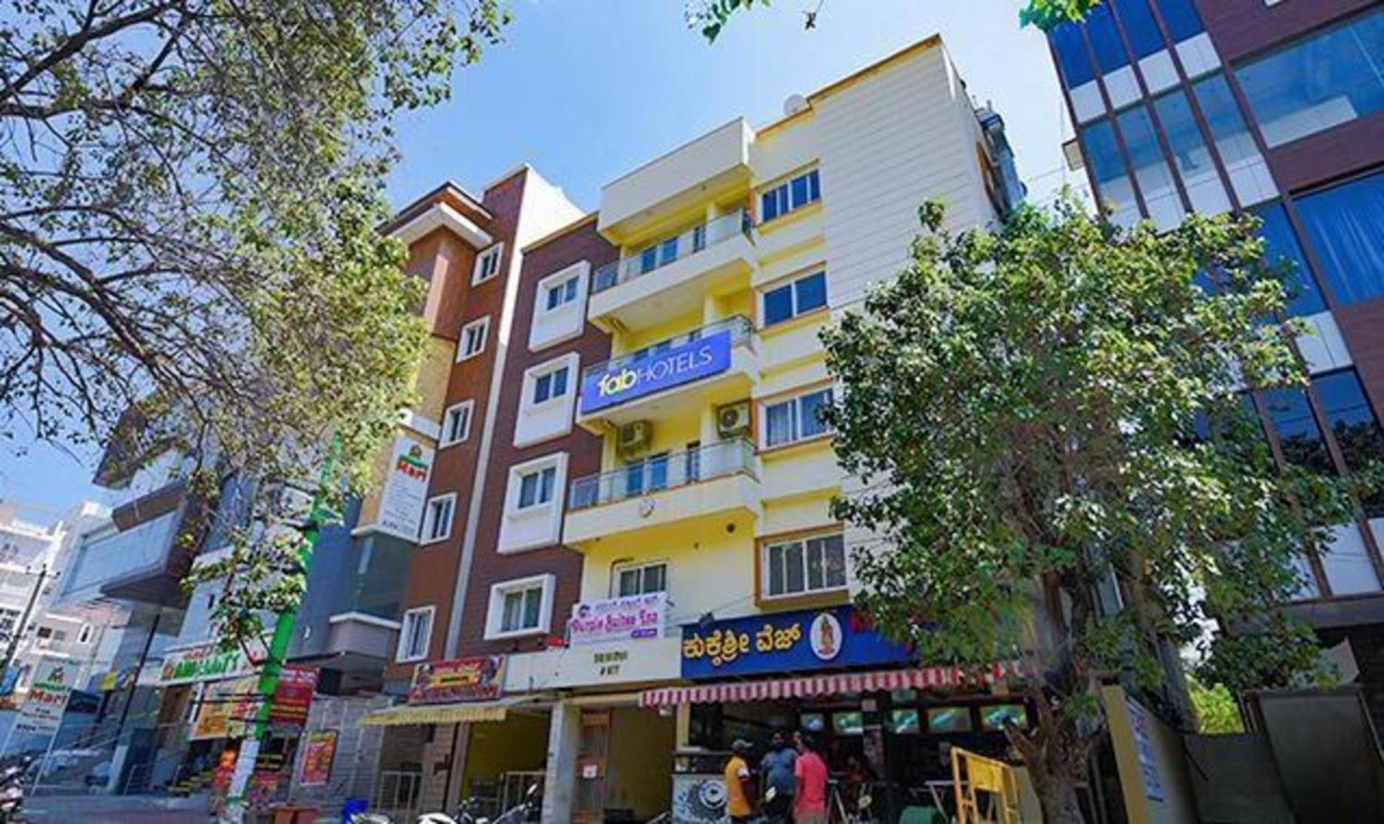 Fabexpress Purple Suites Inn Bangalore Esterno foto