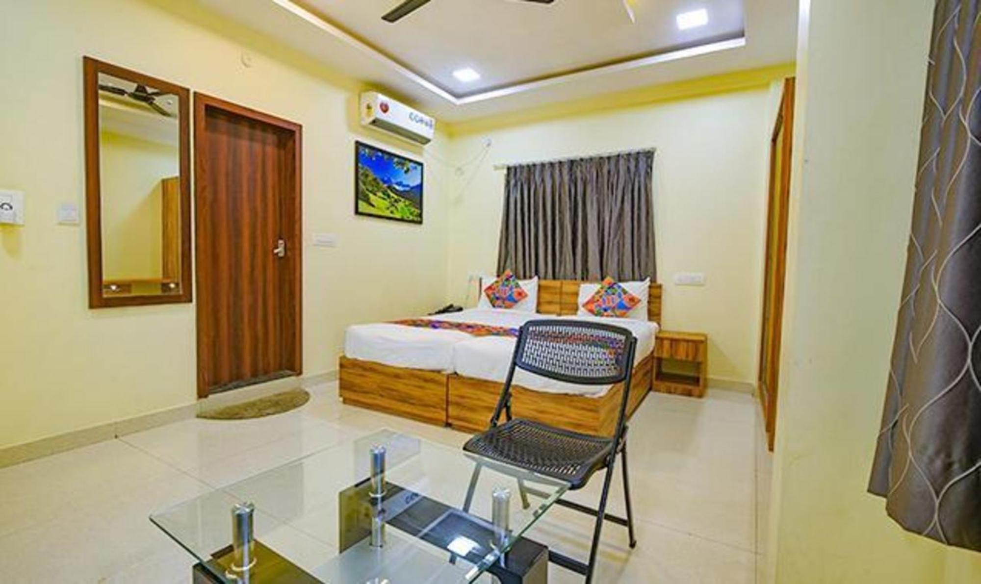 Fabexpress Purple Suites Inn Bangalore Esterno foto