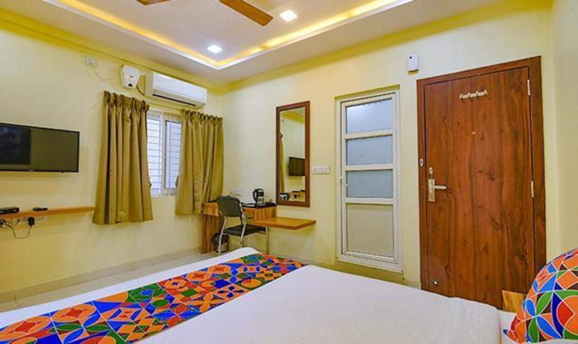 Fabexpress Purple Suites Inn Bangalore Esterno foto
