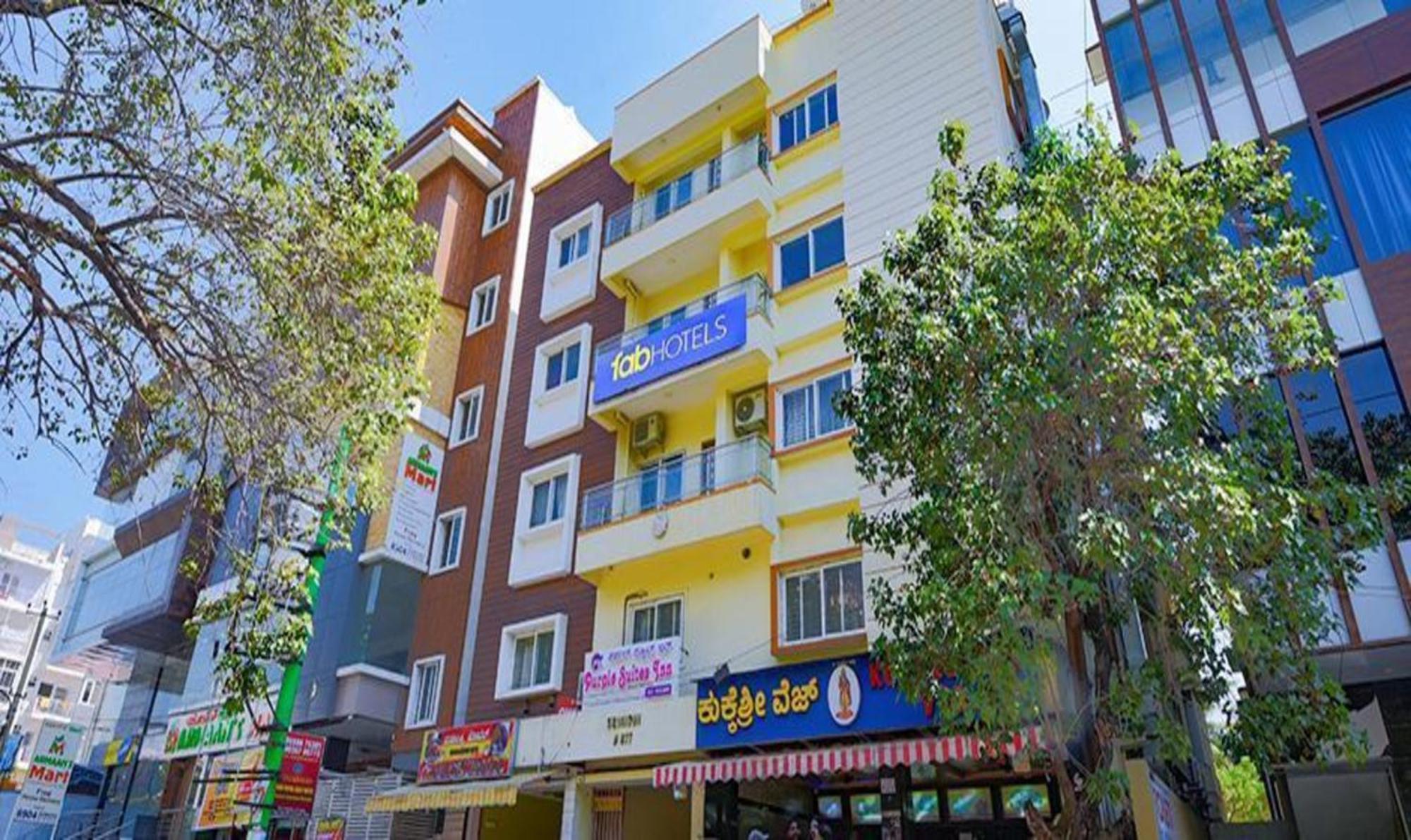 Fabexpress Purple Suites Inn Bangalore Esterno foto